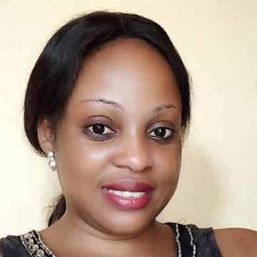 Portrait de Mme Ateba Essah Juliette Corine, épouse Essomba, présidente de l’Association de la famille d’Abraham